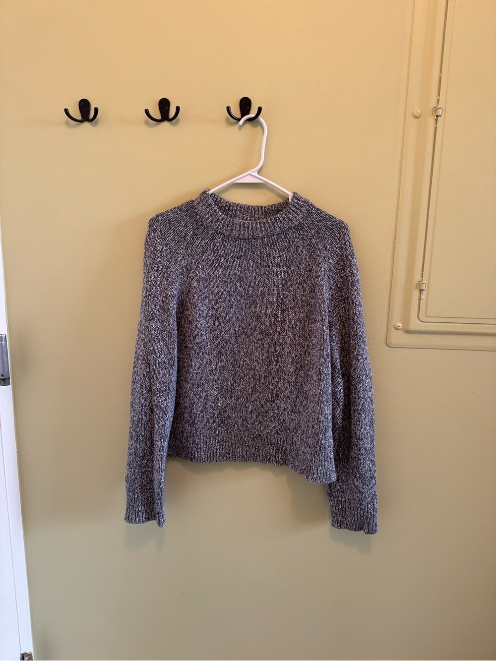 Calvin Klein Jeans Marled Gray Crewneck Sweater